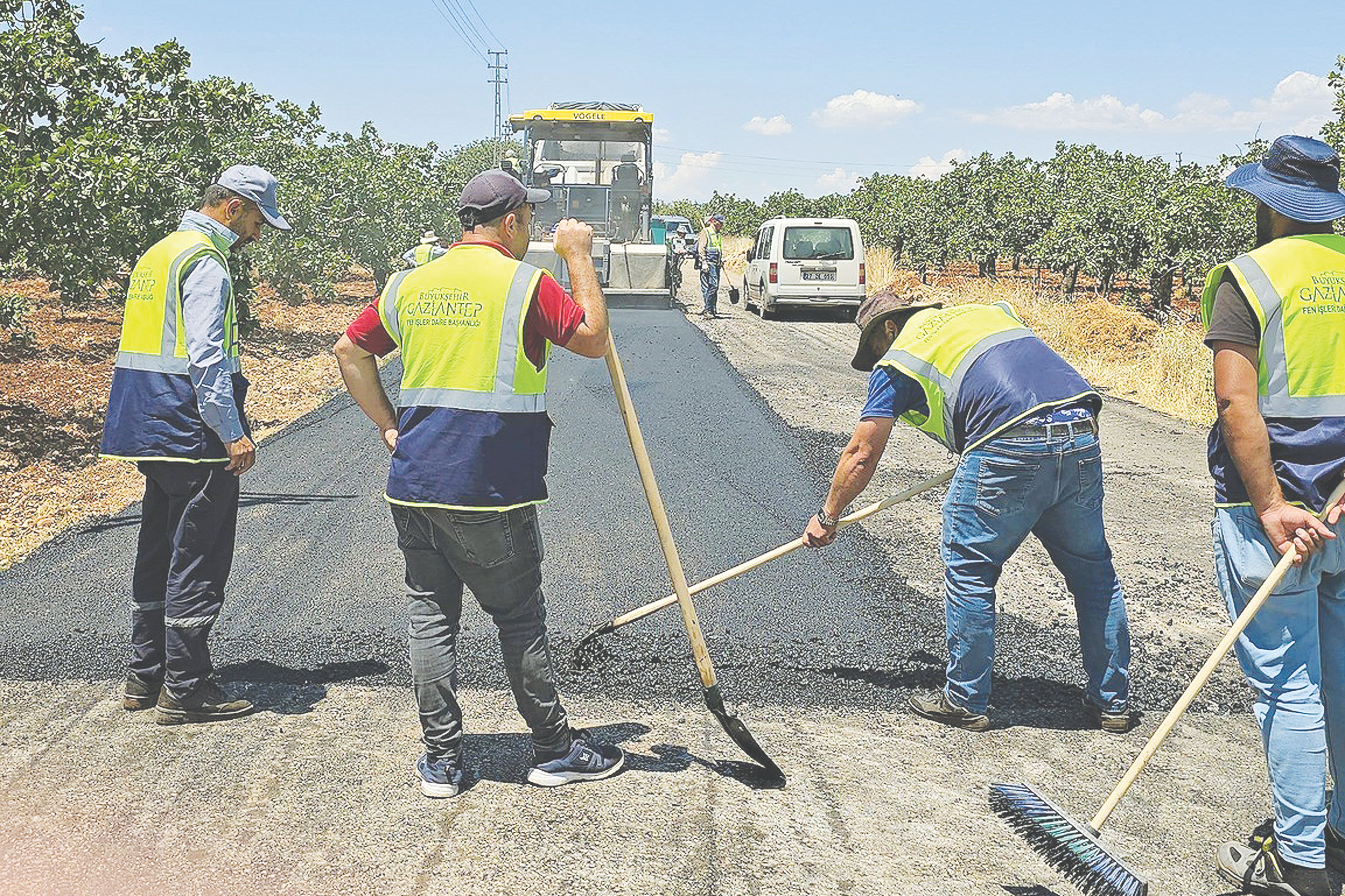 ‘İlçemize yeterli hizmet gelmiyor’